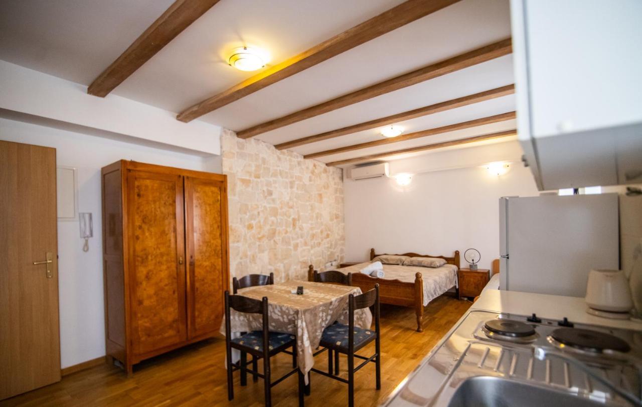 Loriana Apartment Sibenik