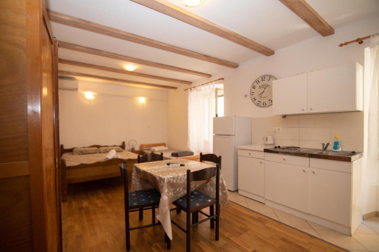 Loriana Apartament