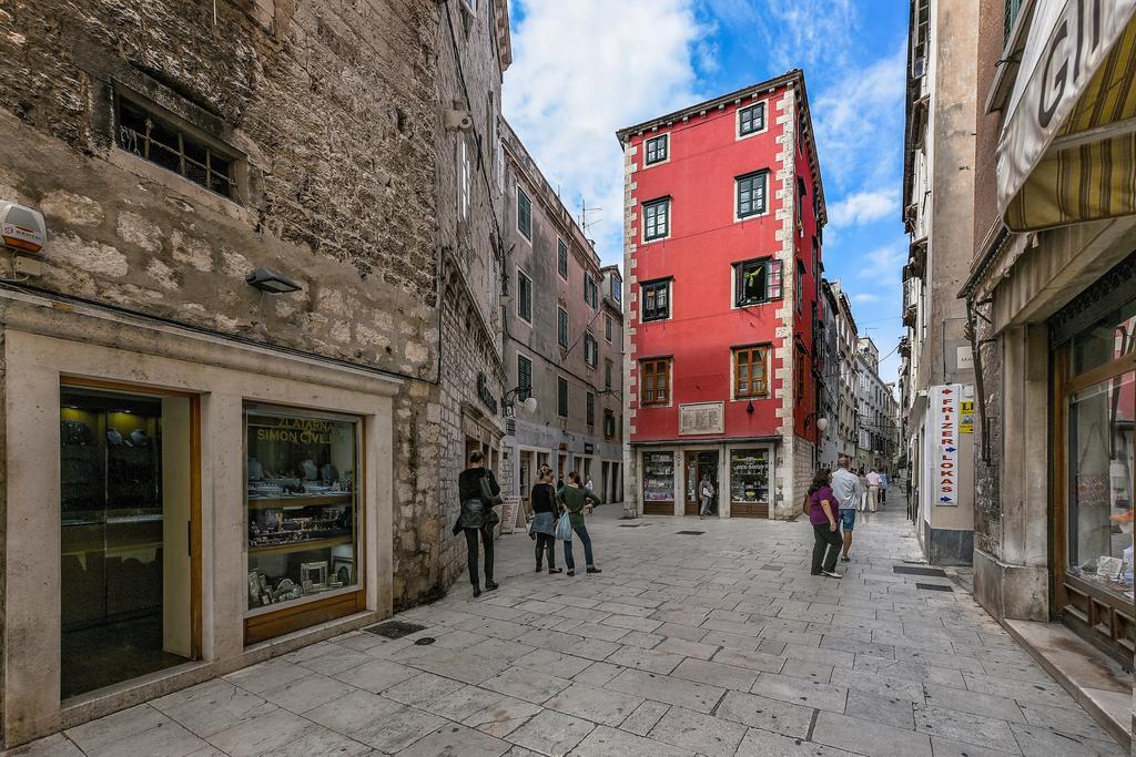 Loriana * Šibenik